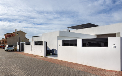 Resale - Villa -
Torre Pacheco - Roldán
