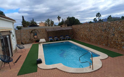 Resale - Villa -
Fortuna - El Reloj