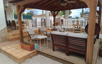 Resale - Villa -
Fortuna - El Reloj