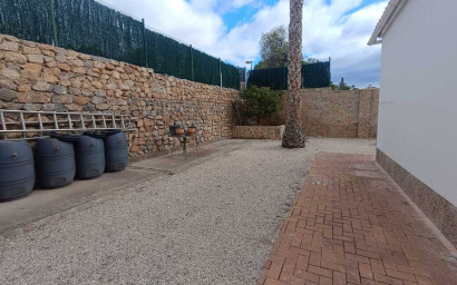 Resale - Villa -
Fortuna - El Reloj