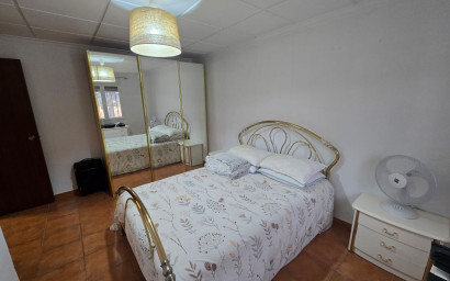 Resale - Finca - Country Property -
Yecla