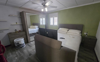 Resale - Finca - Country Property -
Yecla