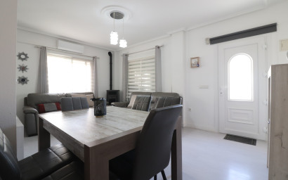 Resale - Villa -
Ciudad Quesada - Ciudad Quesada - Town