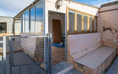 Resale - Finca - Country Property -
Pinoso