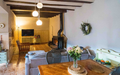 Resale - Finca - Country Property -
Pinoso