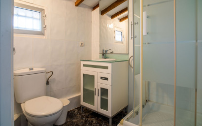 Resale - Finca - Country Property -
Pinoso