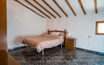 Resale - Finca - Country Property -
Pinoso