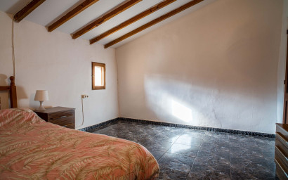 Resale - Finca - Country Property -
Pinoso