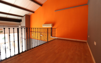 Resale - Commercial -
Algorfa - La Finca Golf Resort