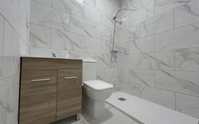 Herverkoop - Plat -
San Miguel de Salinas - San Miguel