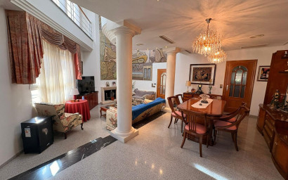 Revente - Villa -
Sax