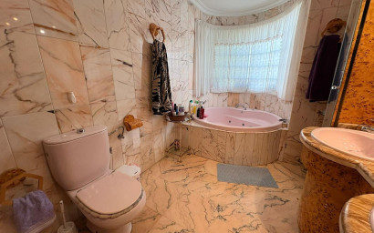 Revente - Villa -
Sax