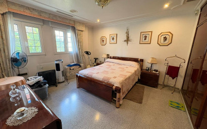 Revente - Villa -
Sax