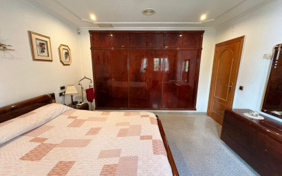 Revente - Villa -
Sax