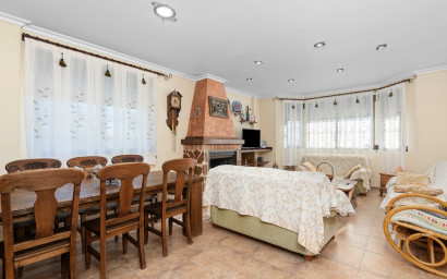 Resale - Finca - Country Property -
Beniel - Carretera de Beniel