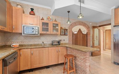 Resale - Finca - Country Property -
Beniel - Carretera de Beniel