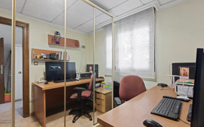 Resale - Finca - Country Property -
Beniel - Carretera de Beniel