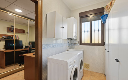 Resale - Finca - Country Property -
Beniel - Carretera de Beniel