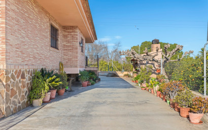 Resale - Finca - Country Property -
Beniel - Carretera de Beniel