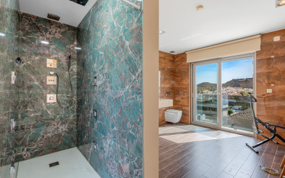 Herverkoop - Villa -
Benijofar