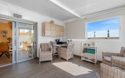 Herverkoop - Villa -
Benijofar