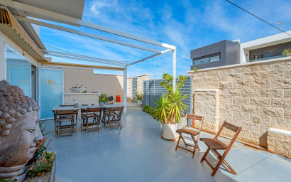 Herverkoop - Villa -
Benijofar