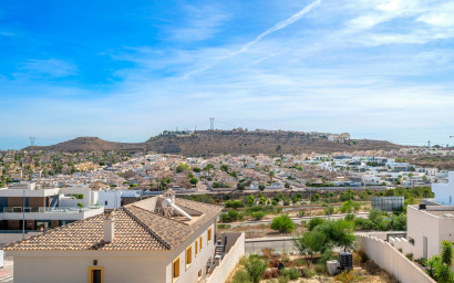 Herverkoop - Villa -
Benijofar