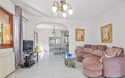 Resale - Villa -
Villamartín - Las Filipinas