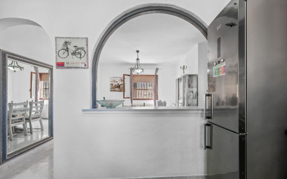 Resale - Villa -
Villamartín - Las Filipinas