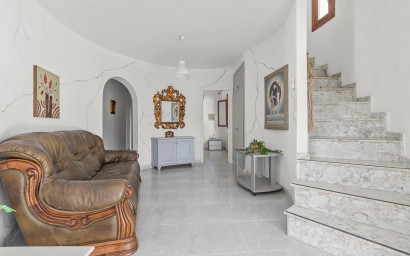 Resale - Villa -
Villamartín - Las Filipinas