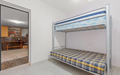 Resale - Villa -
Villamartín - Las Filipinas