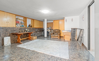 Resale - Villa -
Villamartín - Las Filipinas
