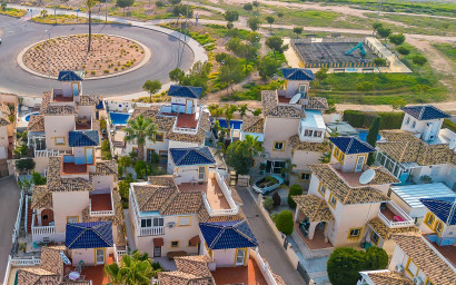 Resale - Villa -
Orihuela Costa - Playa Flamenca