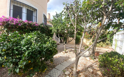 Herverkoop - Villa -
Ciudad Quesada