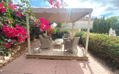 Herverkoop - Villa -
Ciudad Quesada