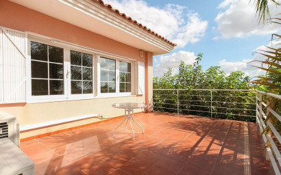 Resale - Villa -
San Vicente del Raspeig