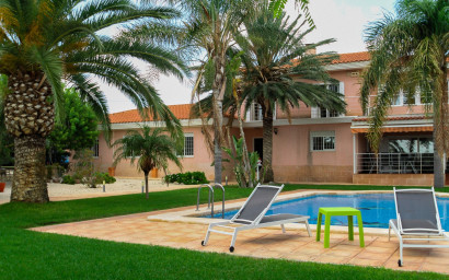 Resale - Villa -
San Vicente del Raspeig