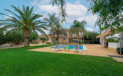 Resale - Villa -
San Vicente del Raspeig
