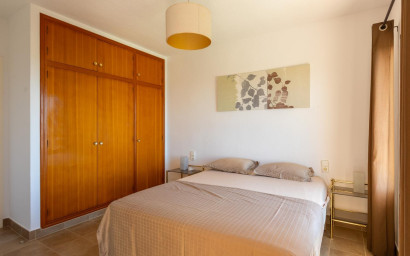 Revente - Maison mitoyenne -
Altea