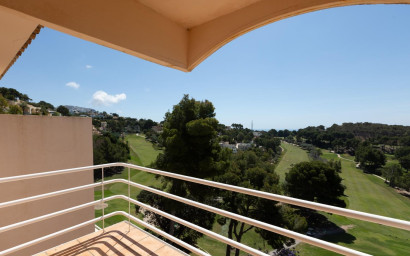 Revente - Maison mitoyenne -
Altea