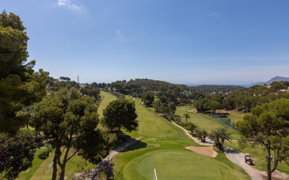 Revente - Maison mitoyenne -
Altea