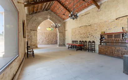 Herverkoop - Others -
Castalla