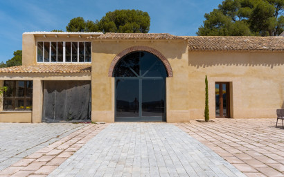 Herverkoop - Others -
Castalla