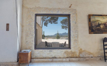 Herverkoop - Others -
Castalla