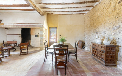 Herverkoop - Others -
Castalla