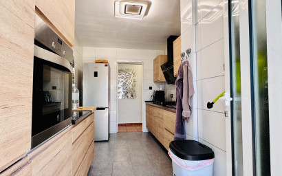 Resale - Villa -
Aspe