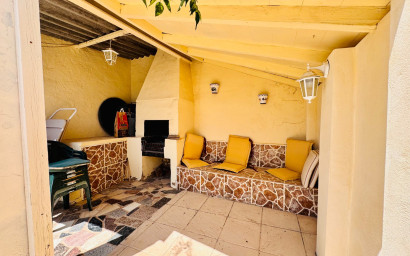 Resale - Villa -
Aspe