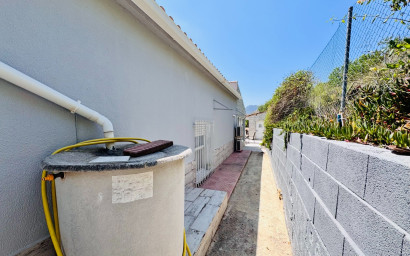 Resale - Villa -
Aspe