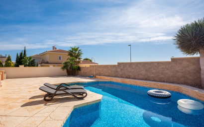 Resale - Villa -
Ciudad Quesada