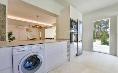 Resale - Villa -
Altea